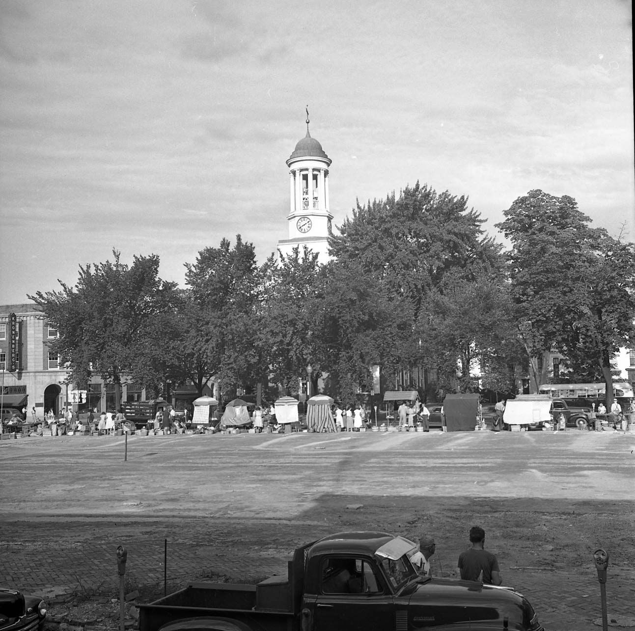 Vendors on the Square